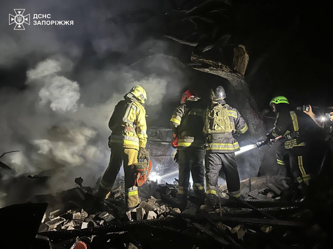 Russian strike on Zaporizhzhia kills 1 person, injures 6, including 2 children